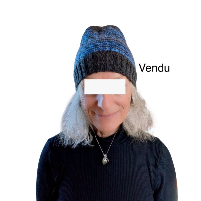 Bonnet nordique bleu et noir